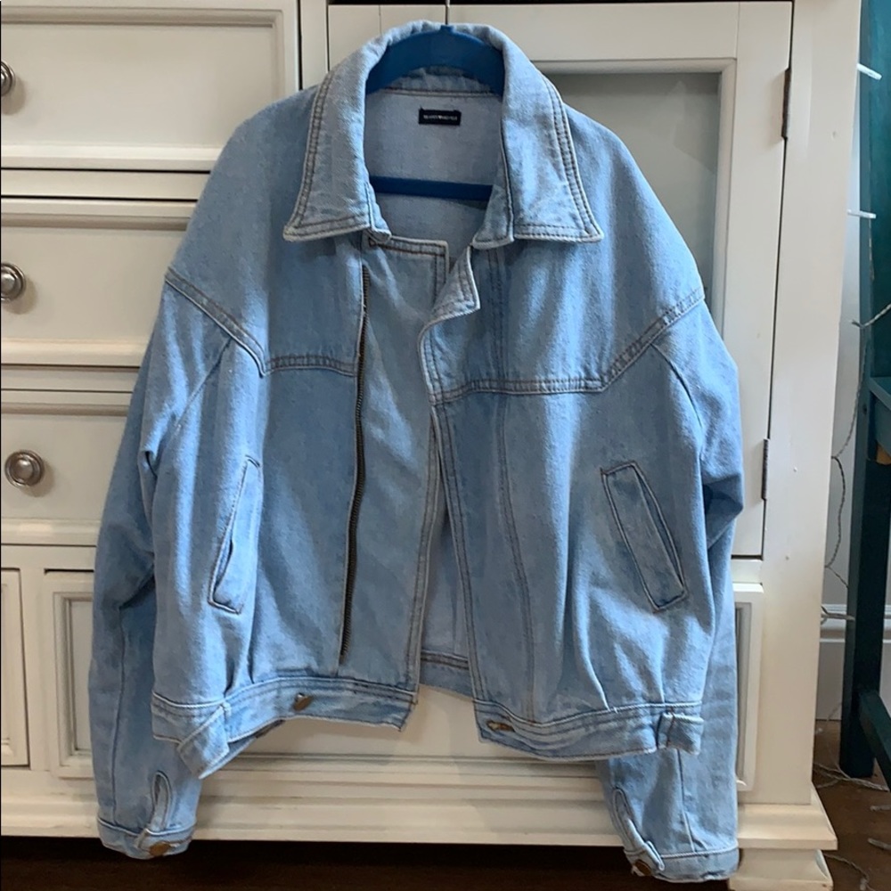 Brandy Melville cropped denim jacket